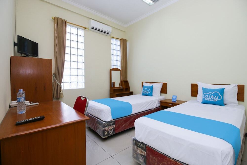 Бандунг: Airy Regol Moh Toha 199 Bandung