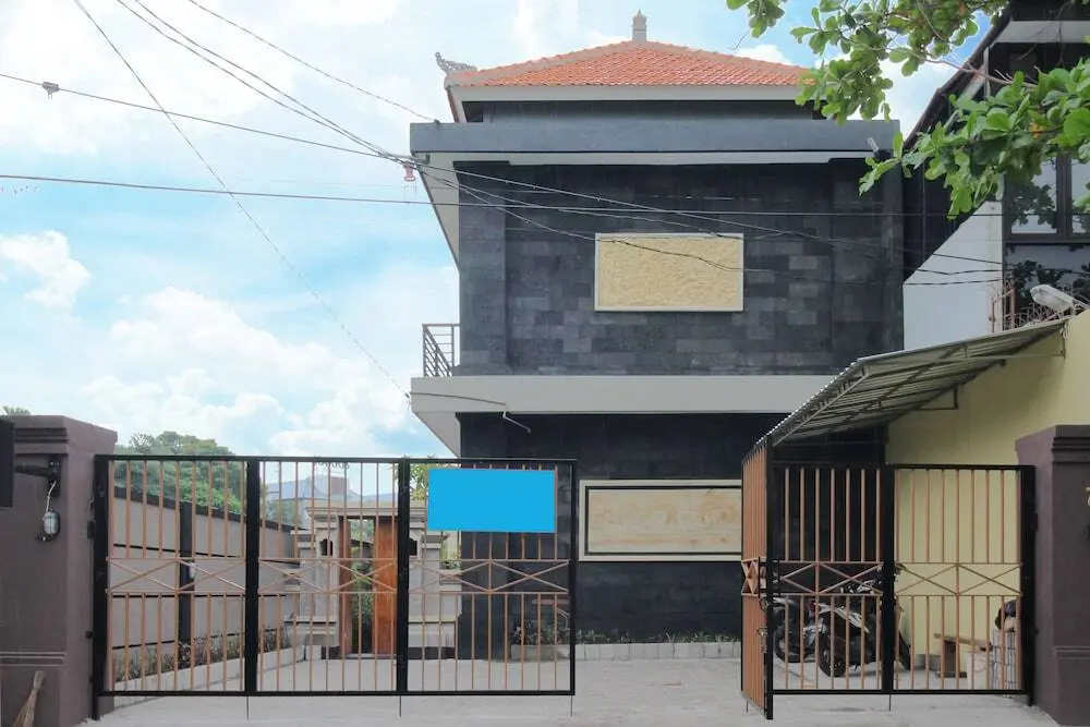 Кута: Airy Sunset Road Pura Mertasari Empat 7 Kuta Bali