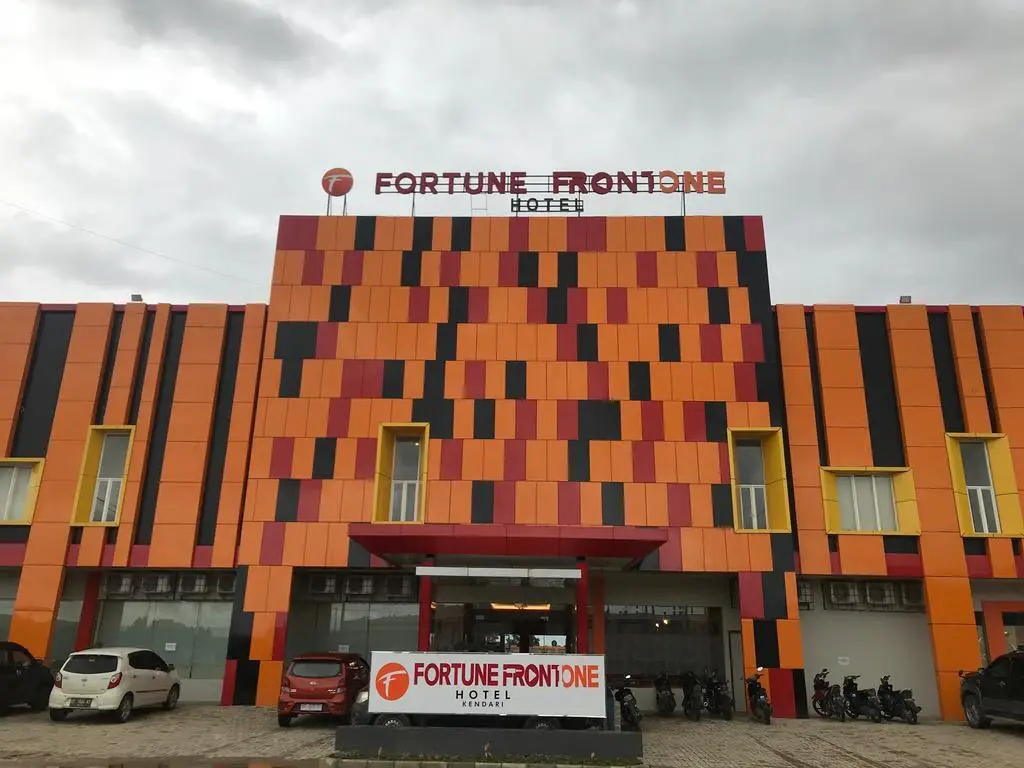 Кендари: Fortune Front One Hotel Kendari