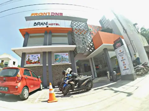 Front One Boutique Brani Solo — фото 1