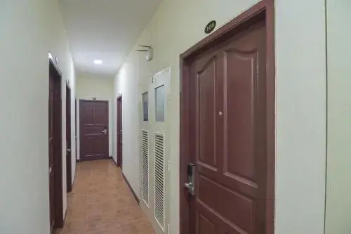 Батам: Reddoorz @ Mall Nagoya Hill Batam