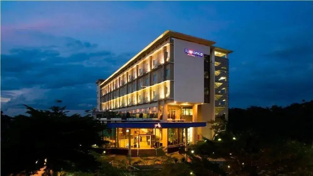 Палангкарая: Luwansa Hotel