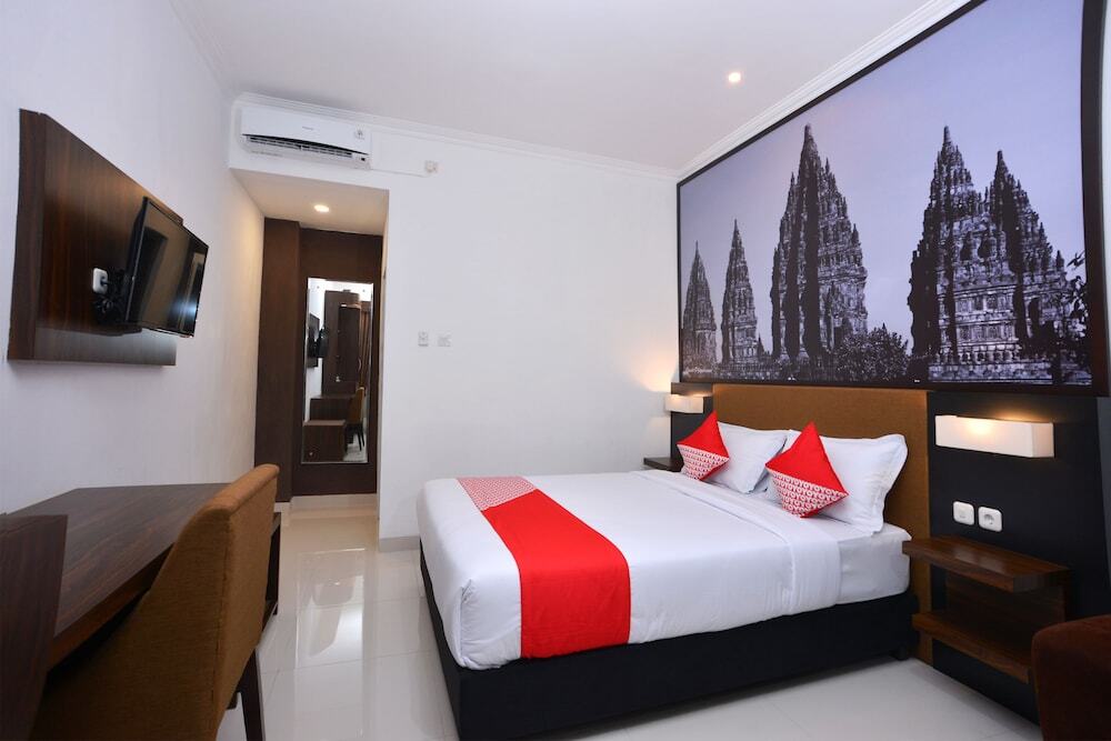 Батуретно: OYO 611 The Edwin Syariah