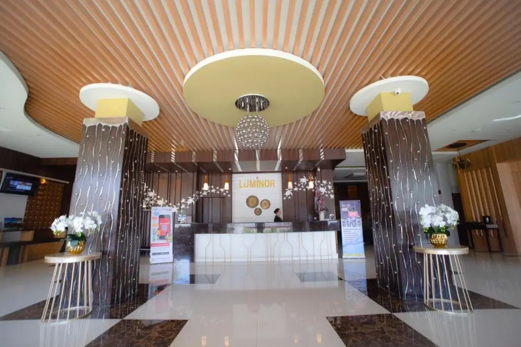 carousel image 1