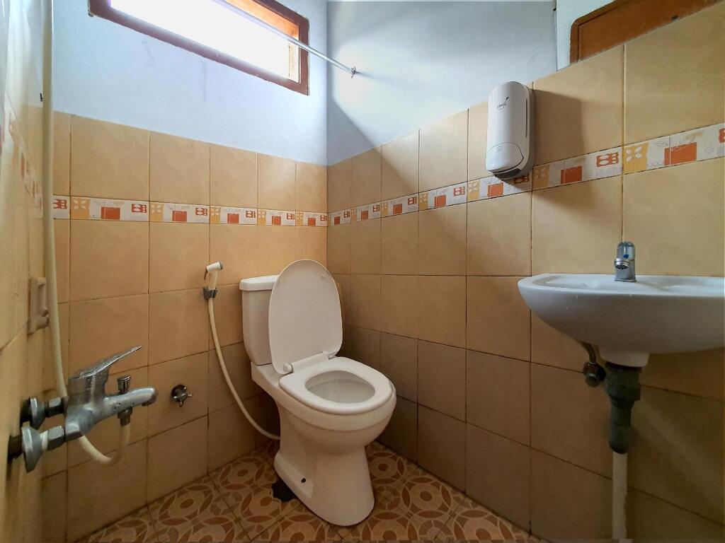 Бандунг: OYO 569 Cigadung Guest House Syariah