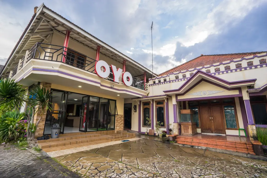 Бату: OYO Bunga Matahari Guest House And Hotel