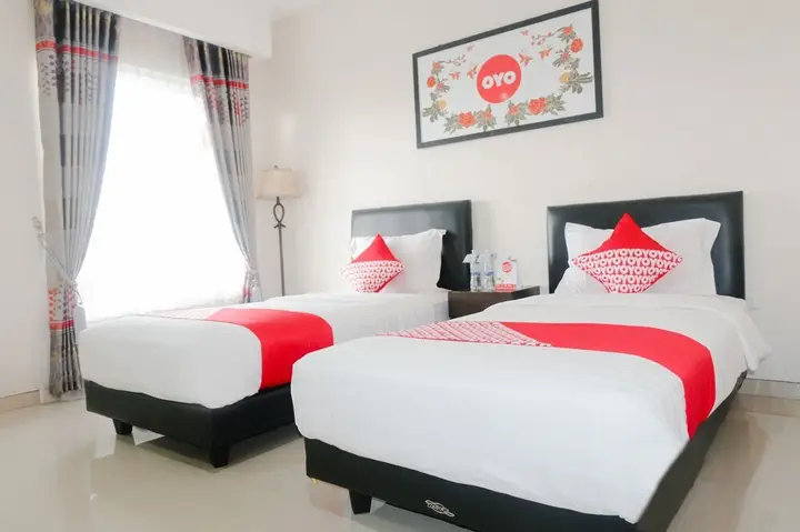 Маланг: Oyo 696 Hasanah Guest House Syariah de Saphire