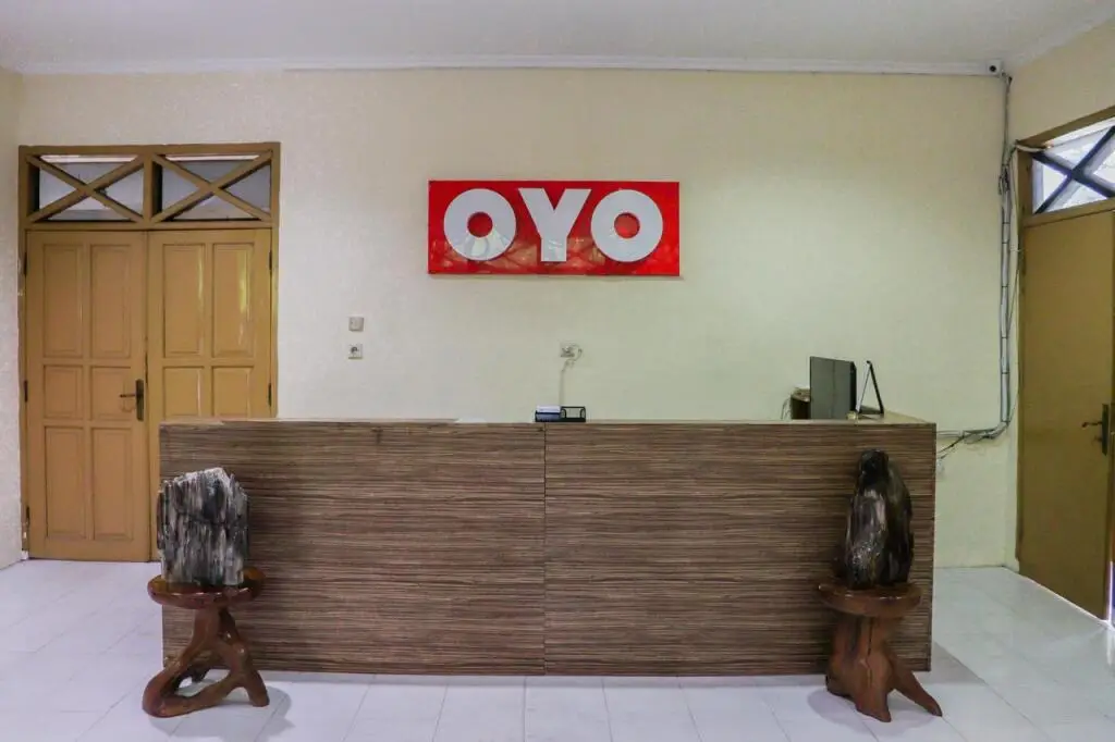 Барос: OYO 688 Grand Pakidulan Hotel