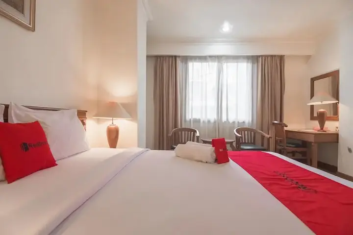 Палембанг: Reddoorz Premium Near Jembatan Ampera 2