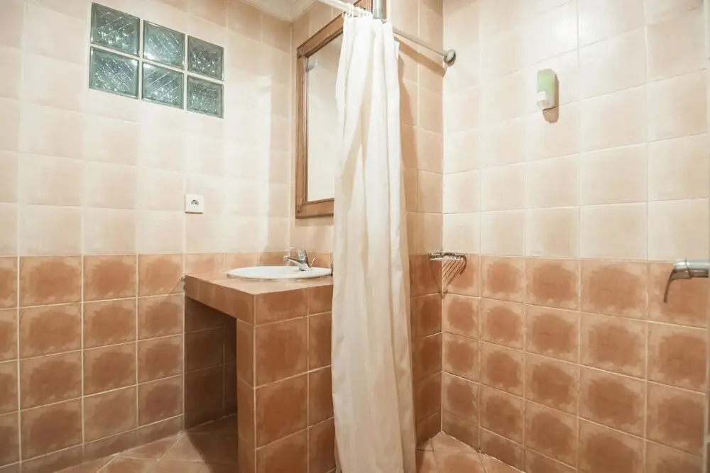 Палембанг: Reddoorz Premium Near Jembatan Ampera 2