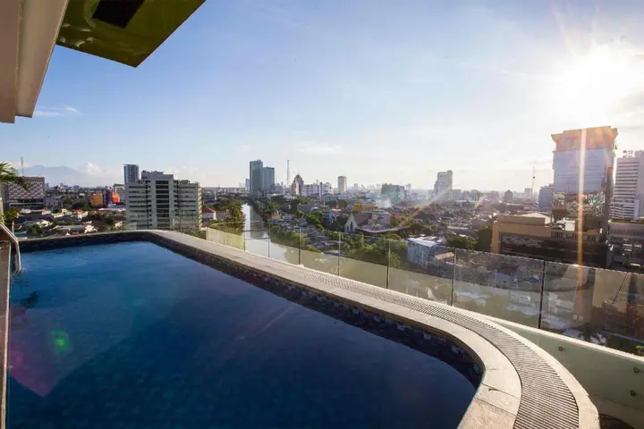 Сурабая: The Life Styles Hotel Surabaya