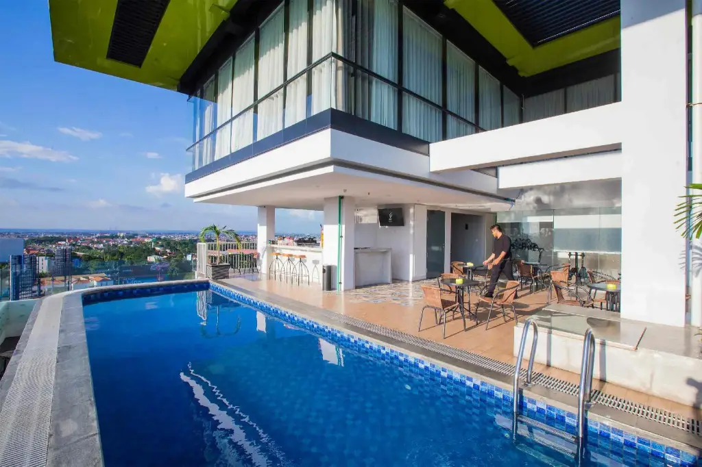 Сурабая: The Life Styles Hotel Surabaya