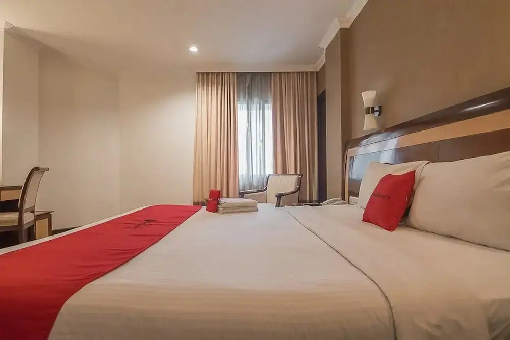 Семаранг: RedDoorz Premium Syariah @ Semarang City Center