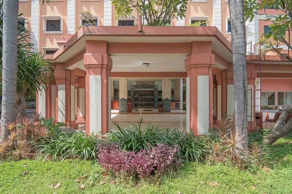 Семаранг: RedDoorz Premium Syariah @ Semarang City Center