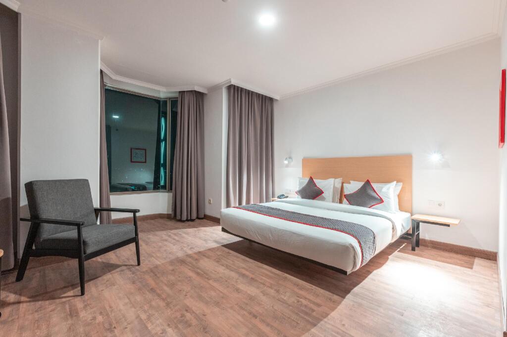 Джакарта: OYO Townhouse 2 Hotel Gunung Sahari