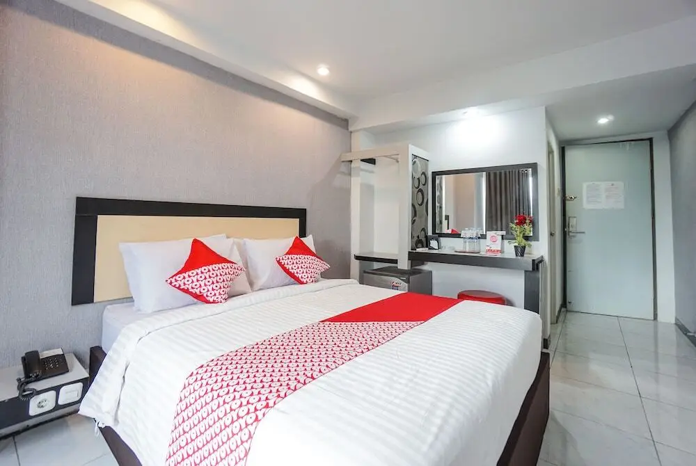 Манадо: Oyo 1318 Hotel Prince Boulevard