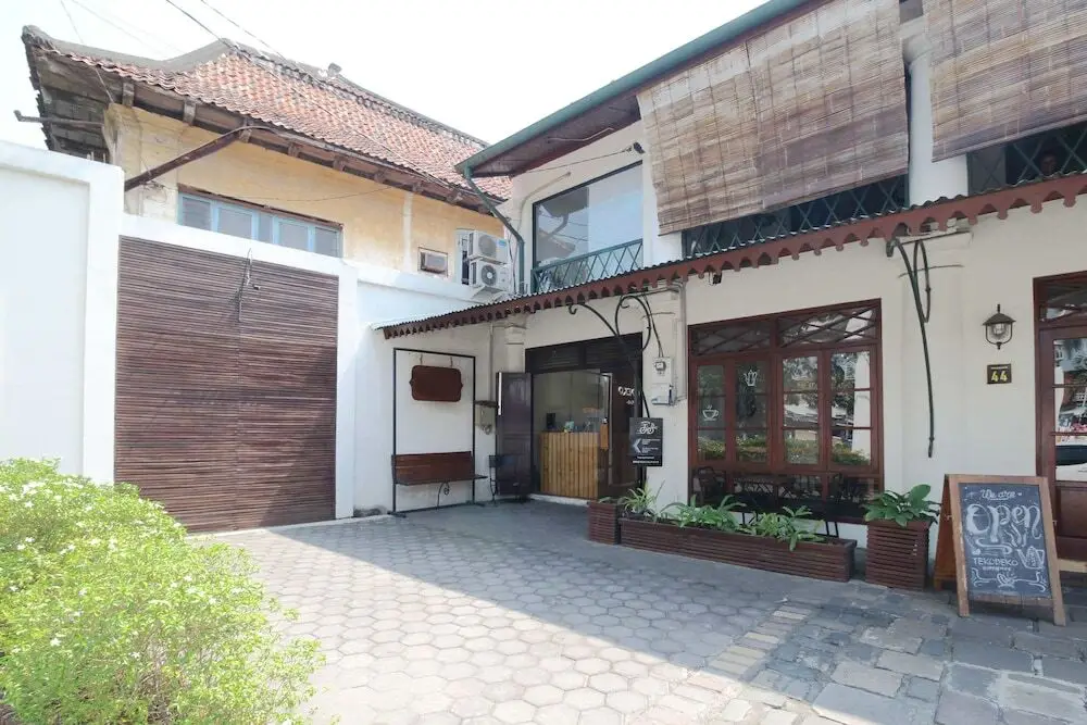 Airy Stasiun Semarang Tawang Letjen Suprapto 44 — фото 1