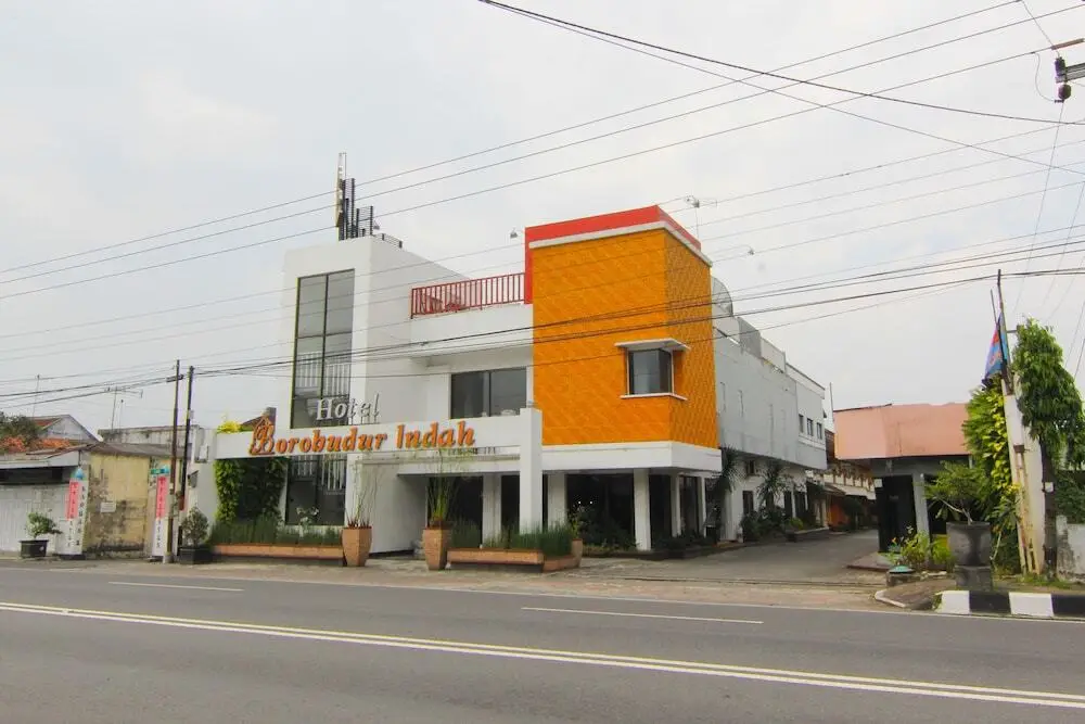 Магеланг: Hotel Borobudur Indah Magelang