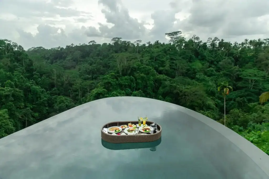 Тампак Сиринг: Romantic Bubble Dome Ubud