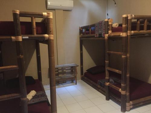 Джокьякарта: Losmanos Hostel