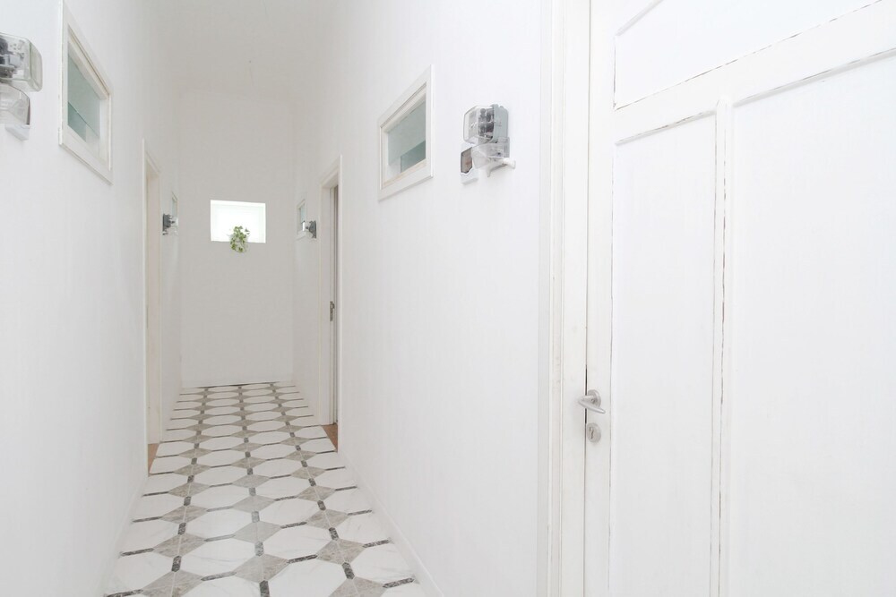 Сурабая: Airy Citraland East Wood Satu 5 Surabaya