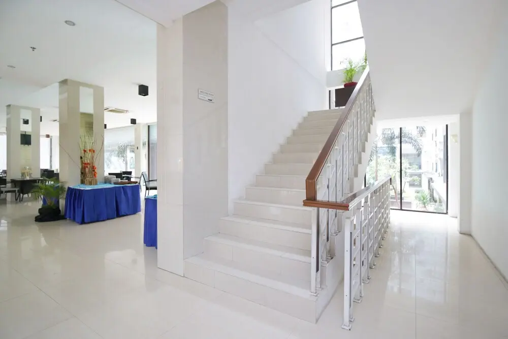 Куруг: Airy Karawaci Binong Raya Paragon Kavling 9 Tangerang