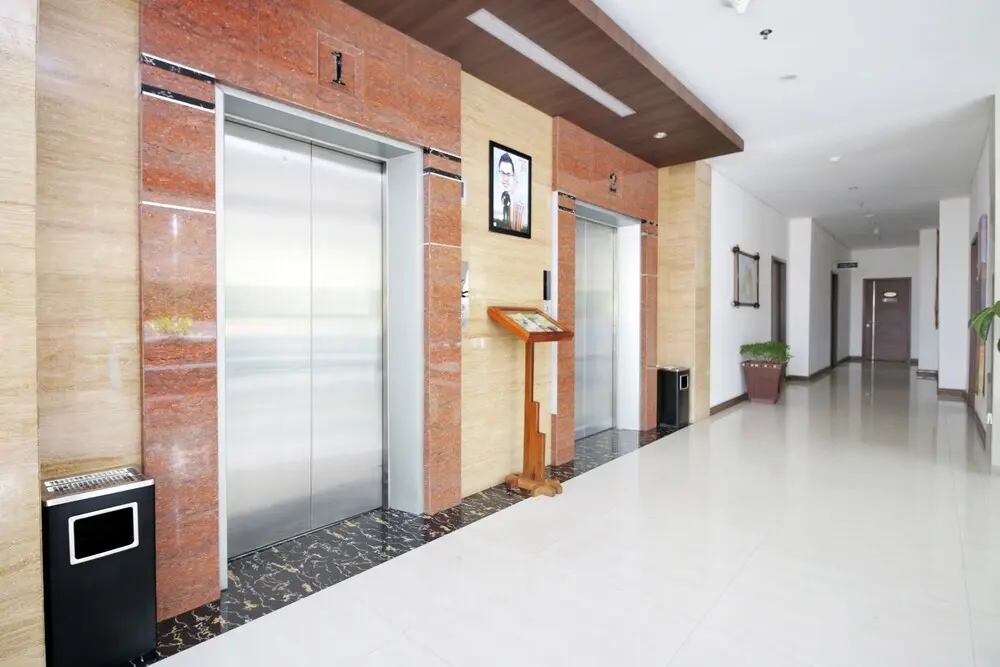 Куруг: Airy Karawaci Binong Raya Paragon Kavling 9 Tangerang