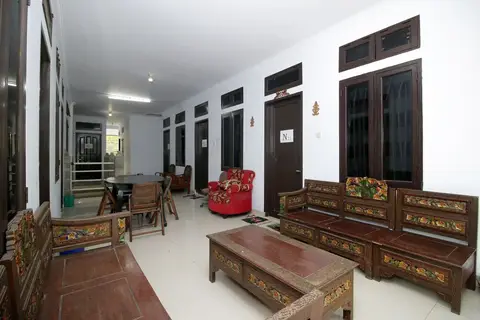 Airy Eco Syariah Pondok Cabe Merica 1 Tangerang Selatan — фото 1