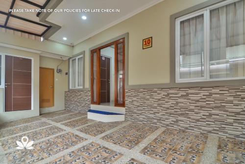 Джакарта: ZEN Rooms Near Stasiun Sudirman