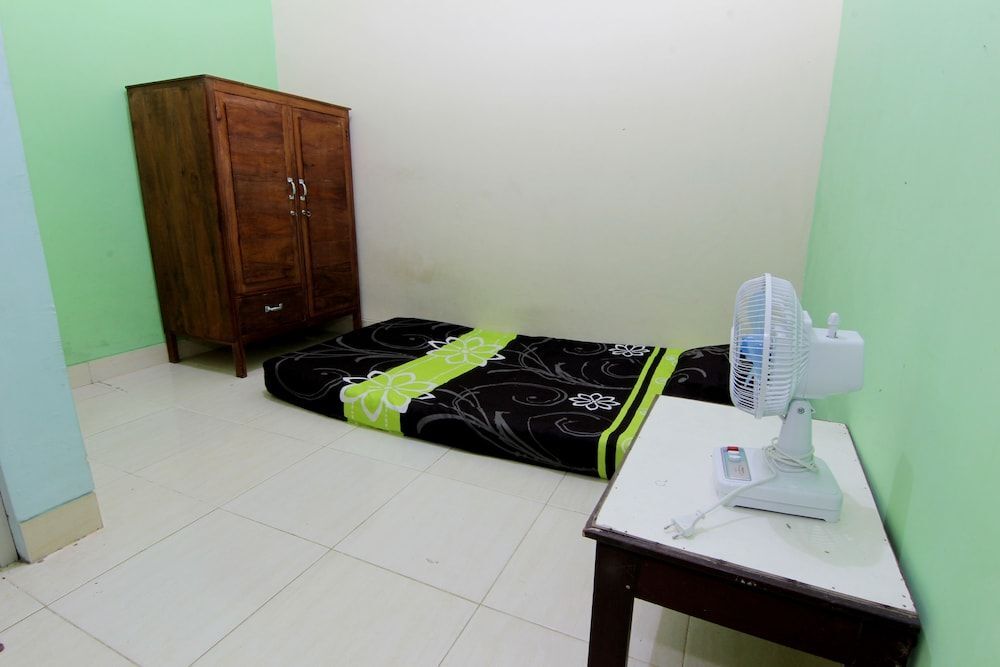 Депок: Griya Ardafa - Hostel