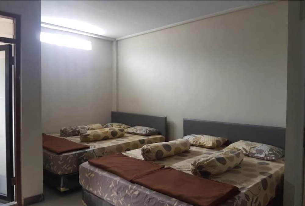 Беноа: Elite Star Homestay