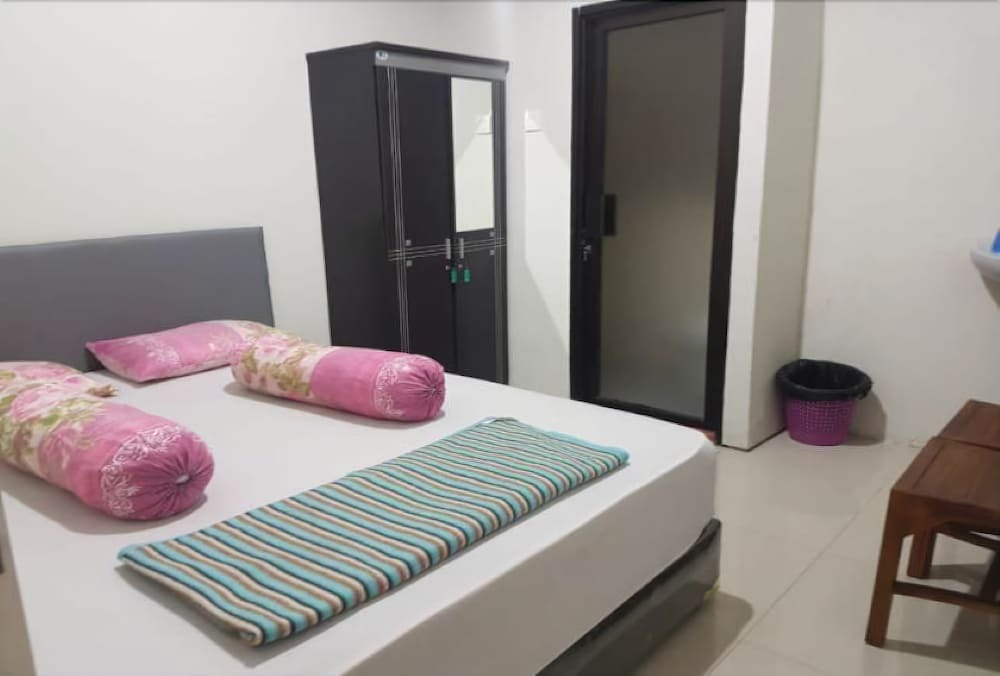 Беноа: Elite Star Homestay