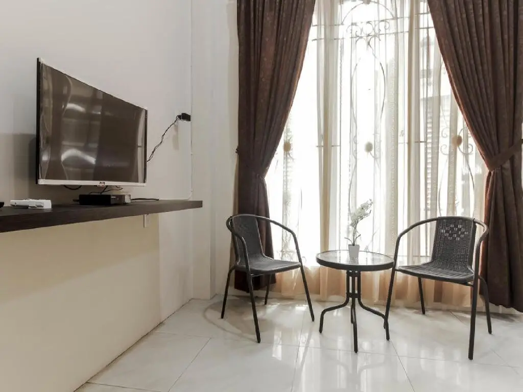 Медан: RedDoorz near Grand Palladium