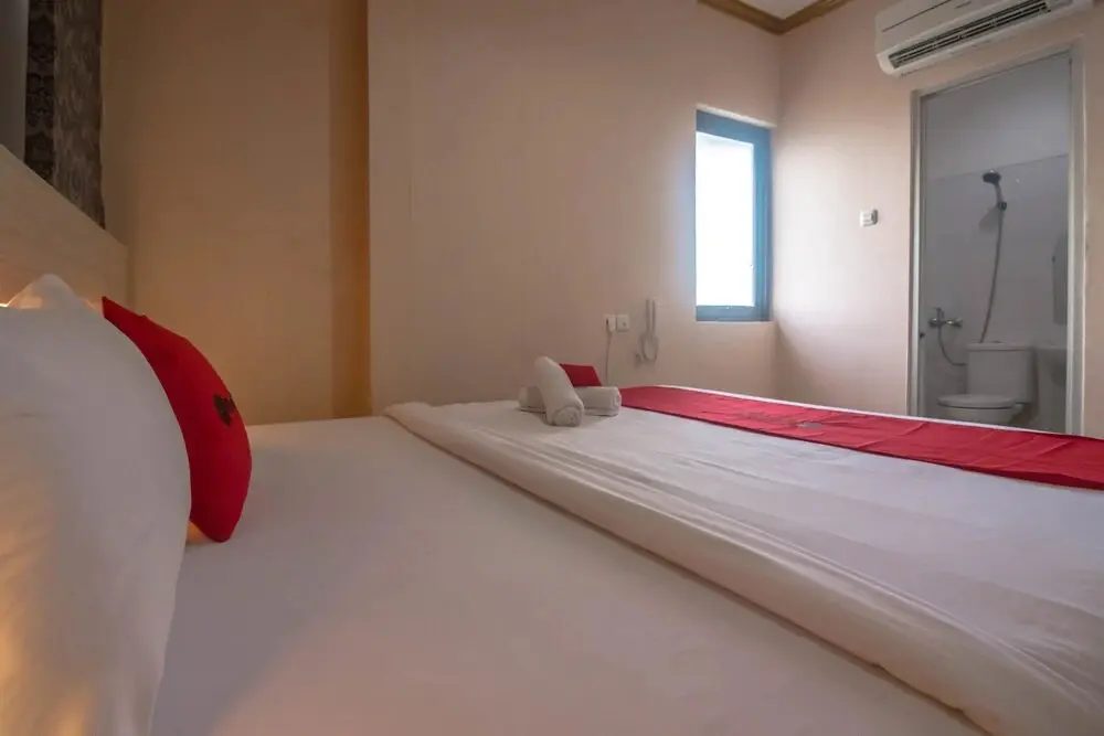 Джакарта: RedDoorz near RS Husada