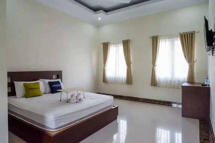 Депок: Urbanview Hotel Syariah Casa Azmya Yogyakarta