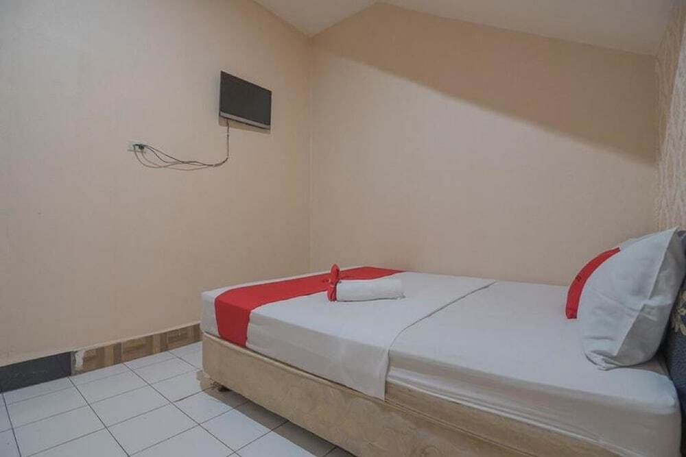 Палембанг: RedDoorz near Hermina Hospital Palembang