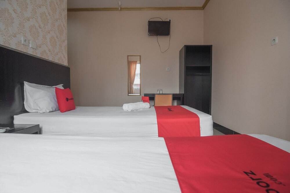 Палембанг: RedDoorz near Hermina Hospital Palembang