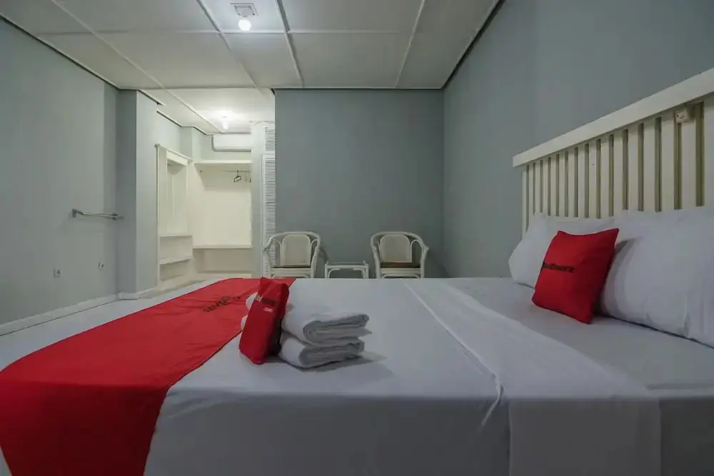 Паромпонг: Reddoorz Near Farm House 2