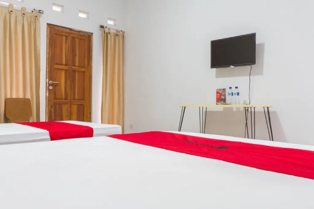 Чиатер: RedDoorz Resort Syariah @ Idelansia Home Stay Ciater