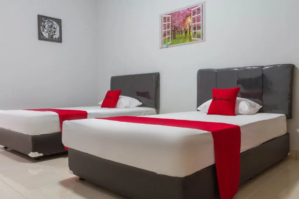 Чиатер: RedDoorz Resort Syariah @ Idelansia Home Stay Ciater
