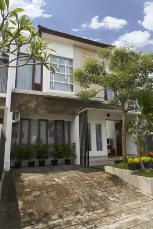Унгасан: Mella House Uluwatu