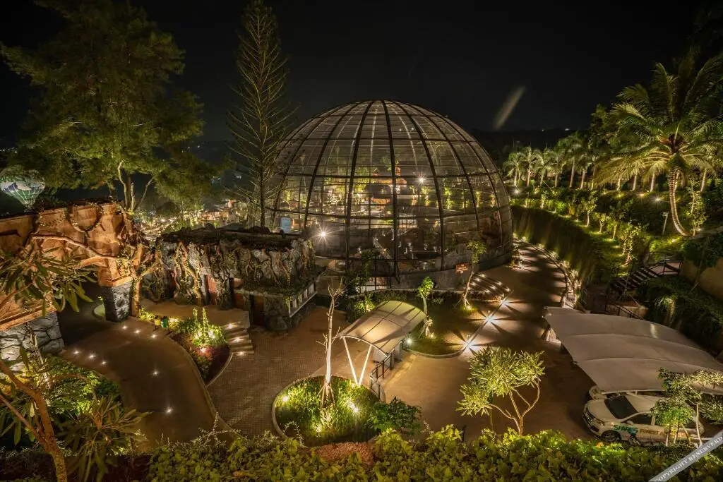 Барос: Sparks Forest Adventure Sukabumi