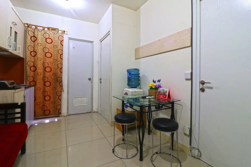 Джакарта: Adaru Property @ Apartemen Green Pramuka