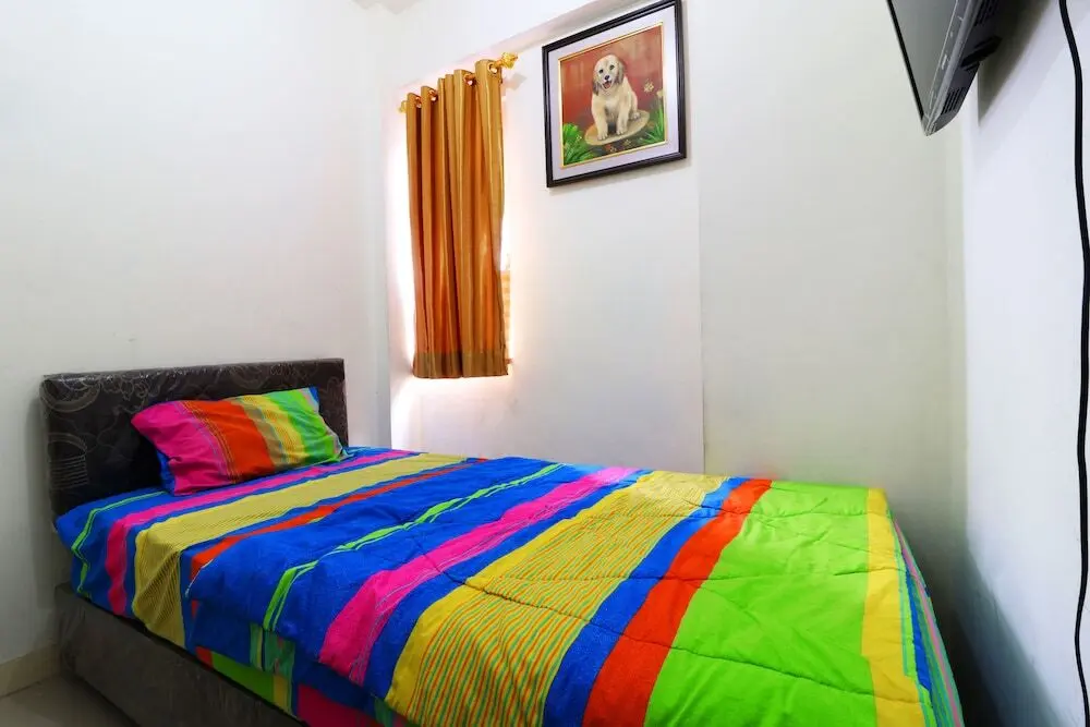 Джакарта: Adaru Property @ Apartemen Green Pramuka