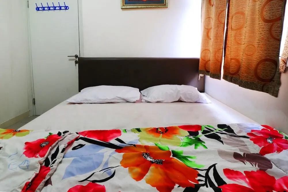 Джакарта: Adaru Property @ Apartemen Green Pramuka