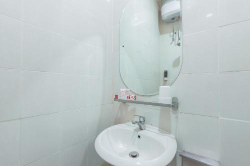 Бекаси: Versa Hotel