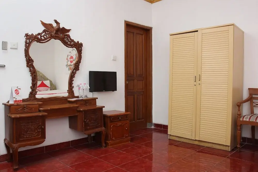 Джокьякарта: OYO 392 Hotel Mawar Saron