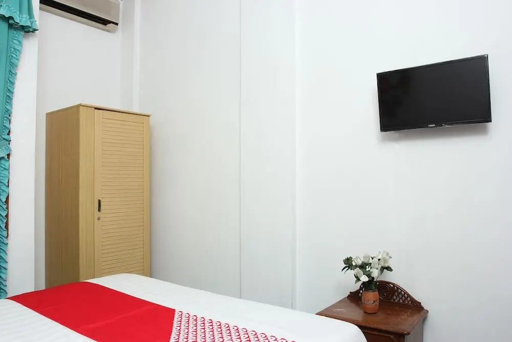 Джокьякарта: OYO 392 Hotel Mawar Saron