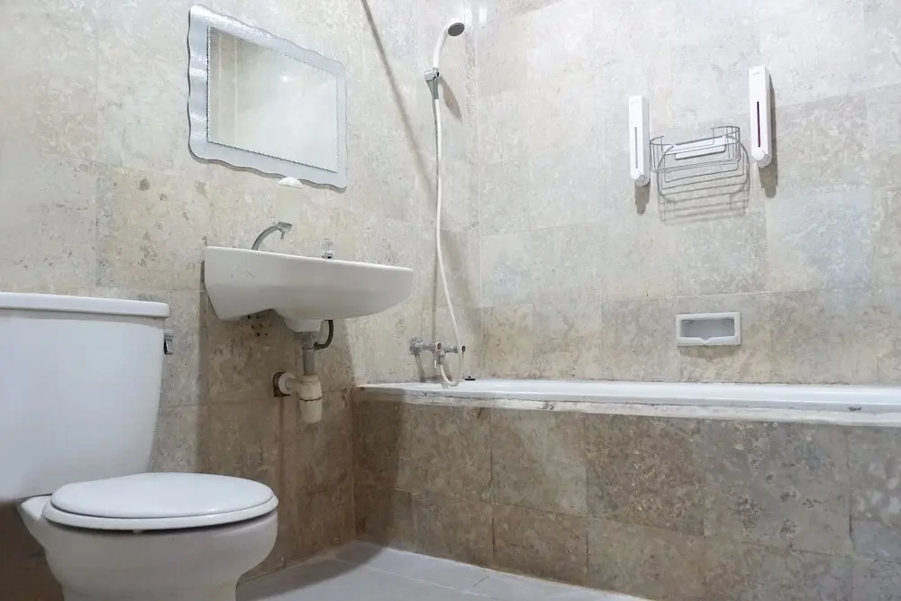 Джокьякарта: OYO 392 Hotel Mawar Saron