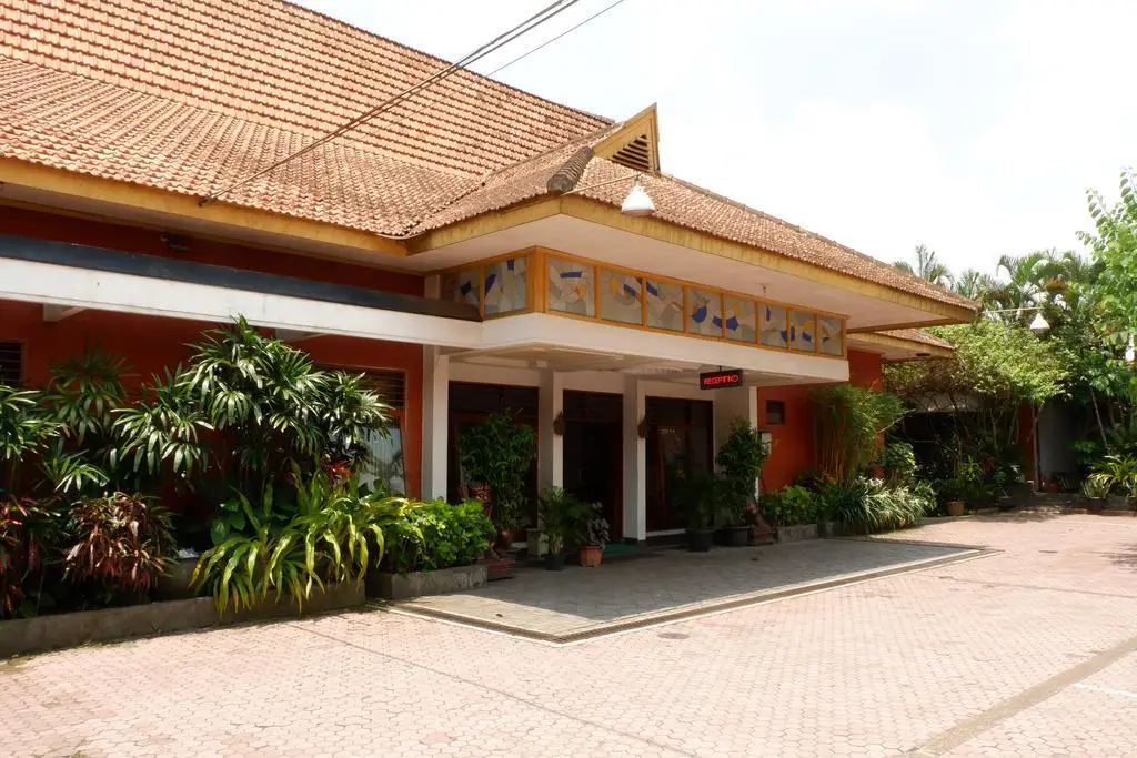OYO 517 Hotel Arjuna Lawang — фото 1